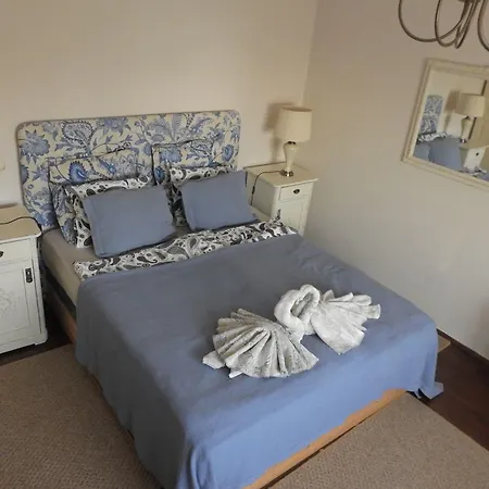 Blue Beach House בית נופש רבפולופ
